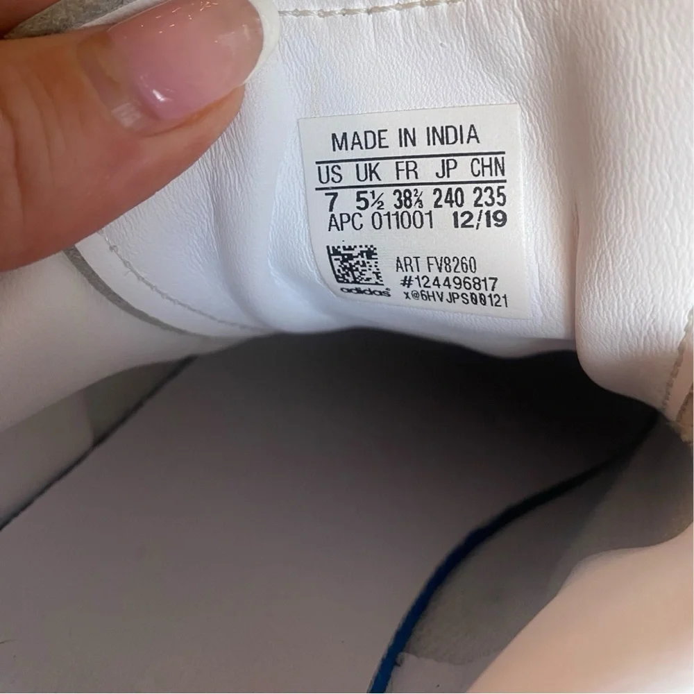 Adidas Leather Sneakers I Size: 7